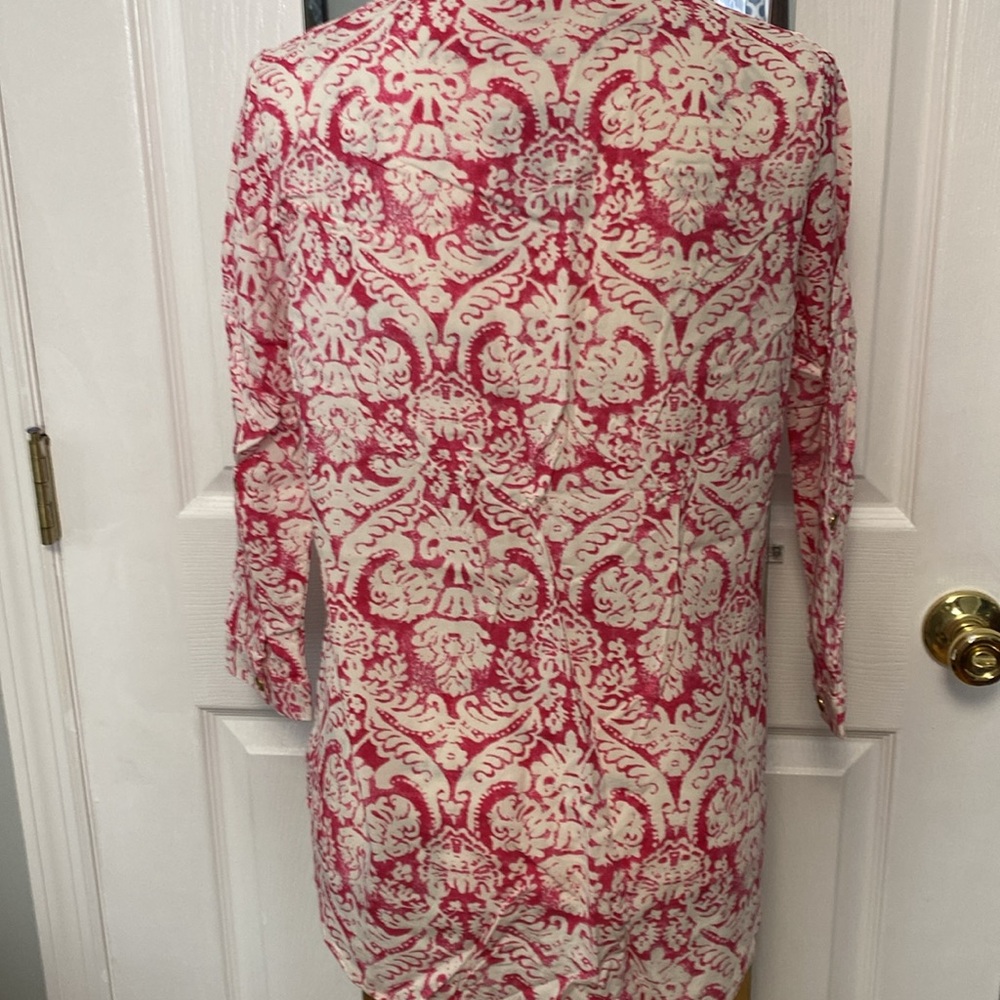 Tops - Picture 2 of 3